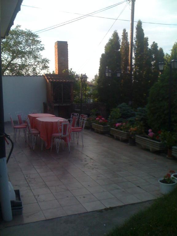 Ilona Panzio Hotel บาลาตอนแลลเล ภายนอก รูปภาพ